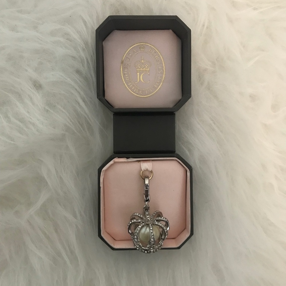 RARE Juicy Couture pearl crown charm with box